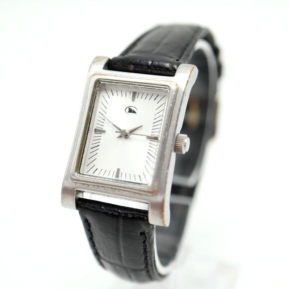 Freestyle Slider Tank Watch Womens 22mm Silver Dial Black Leather w New Battery - Picture 1 of 16